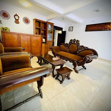 Hotel Grand Casa 캔디 외부 사진