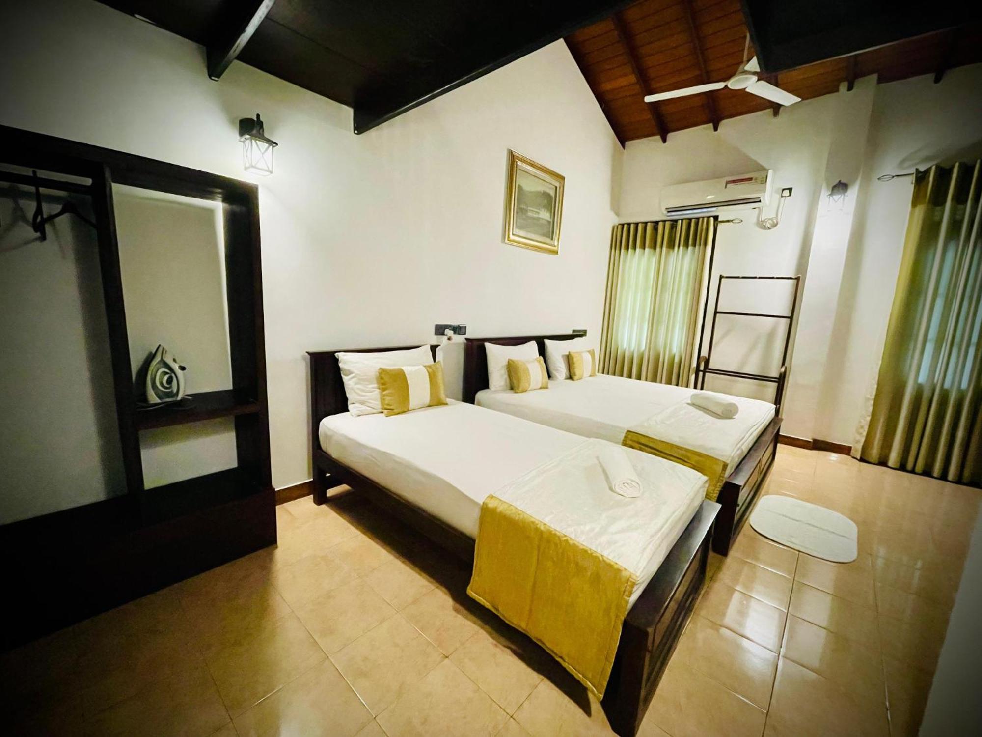 Hotel Grand Casa 캔디 외부 사진