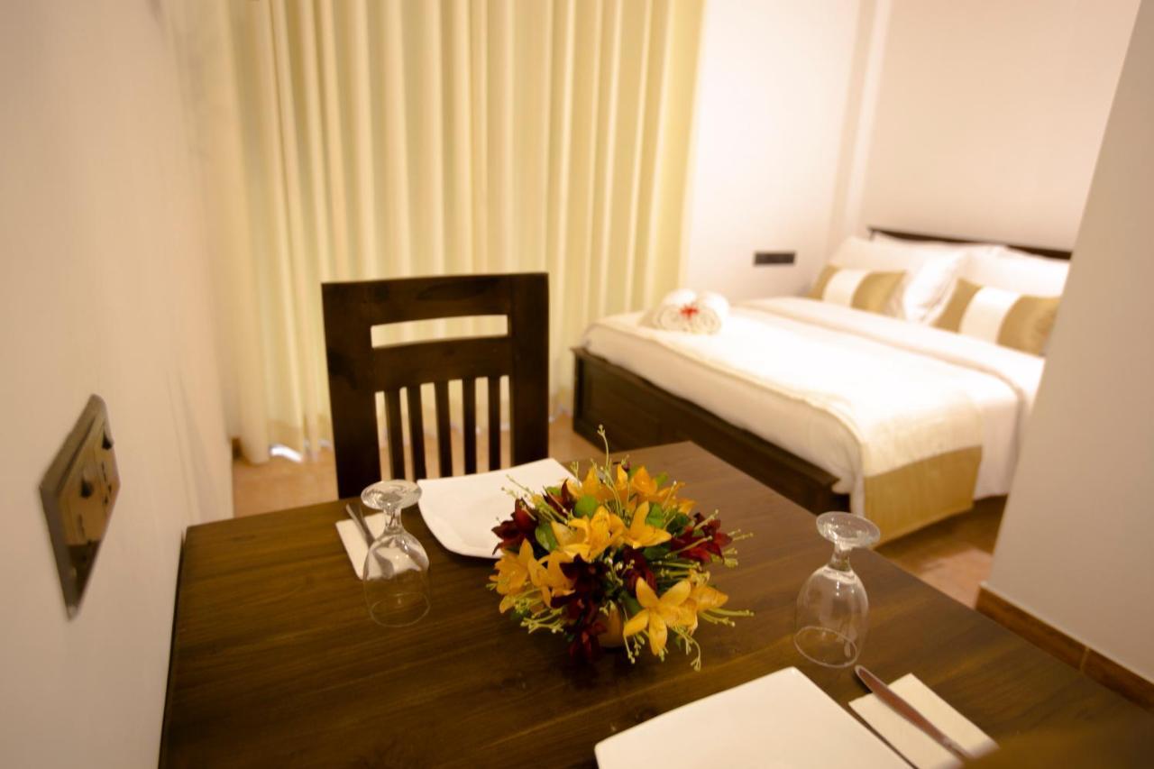 Hotel Grand Casa 캔디 외부 사진